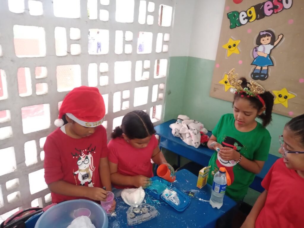 Sede Honorio Villegas realizó feria de la ciencia y la tecnología: Un ...